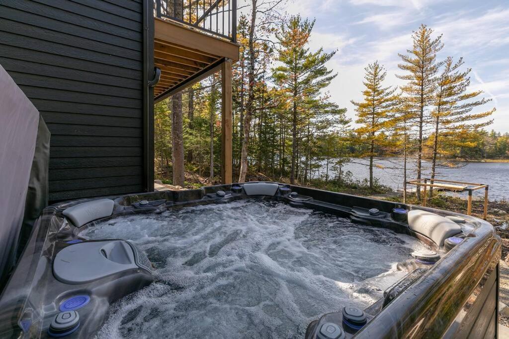 Numinous Cottage Long Lake Oasis Centre Rawdon Exterior foto